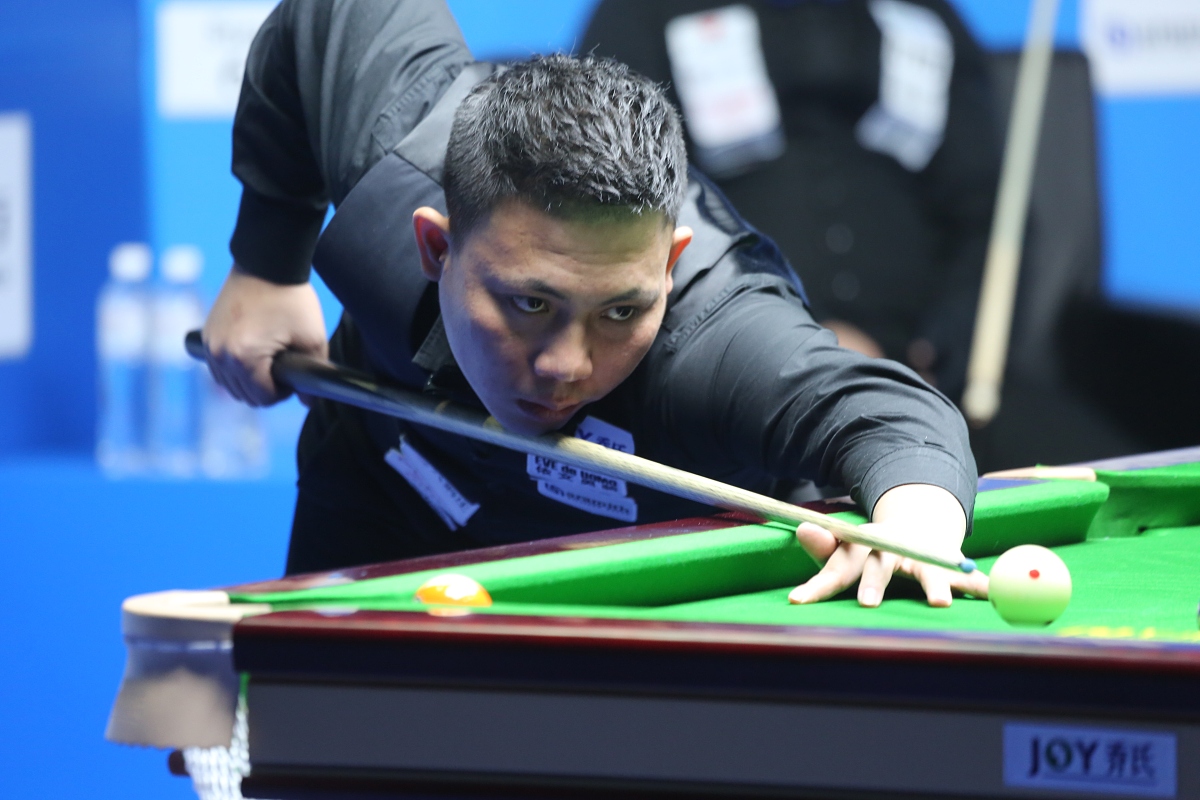 成截然不同 成截然不同