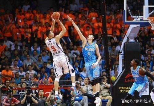 对抗中仍能 对抗中仍能