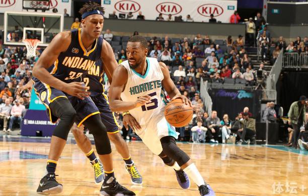 前场压迫 前场压迫